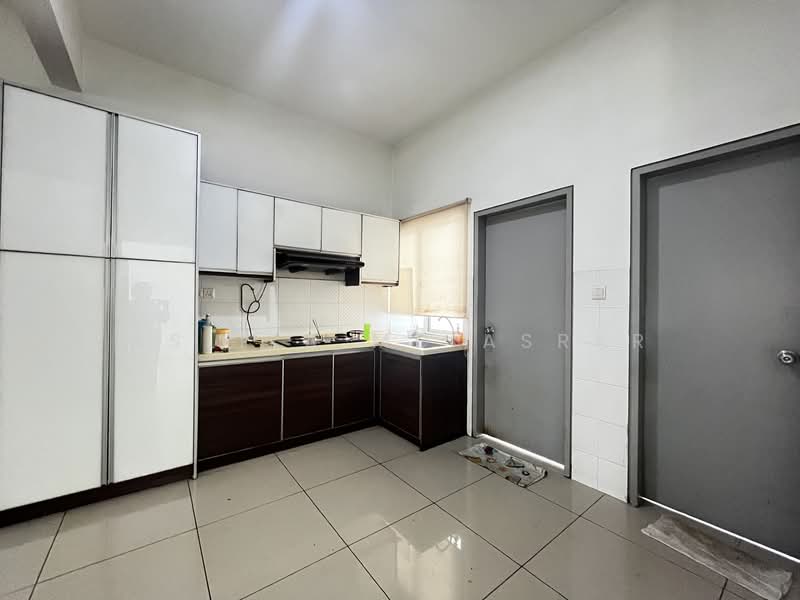 Rumah Teres untuk Dijual di Aman Putri (Sungai Buloh) - Asliza Md Asrar - Kitchen - PropertyGuru.com.my