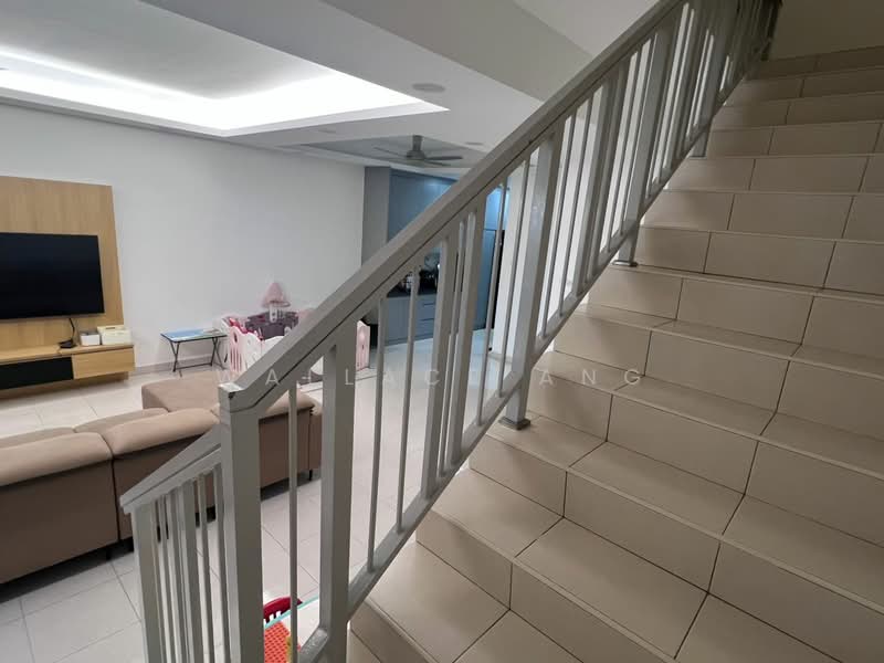 2-storey Terraced House for Sale in Austin (Johor Bahru) - Wallace Ang - Living Room - PropertyGuru.com.my