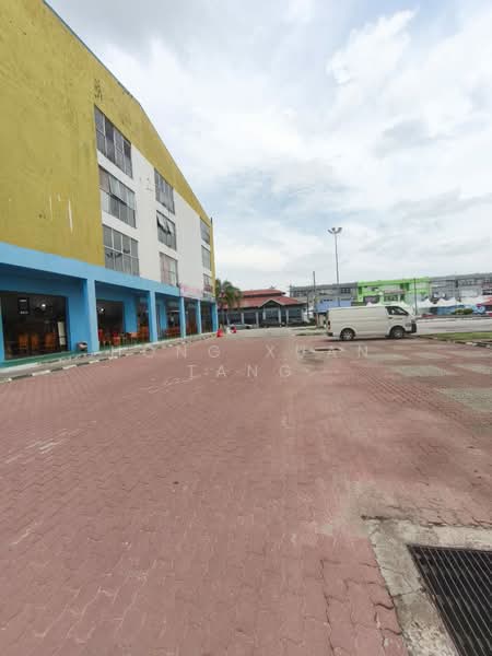 Shop for Sale in Kota Tinggi (Johor) - Hong Xuan Tang - Exterior - PropertyGuru.com.my