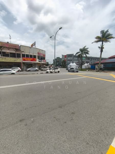 Shop for Sale in Kota Tinggi (Johor) - Hong Xuan Tang - Exterior - PropertyGuru.com.my