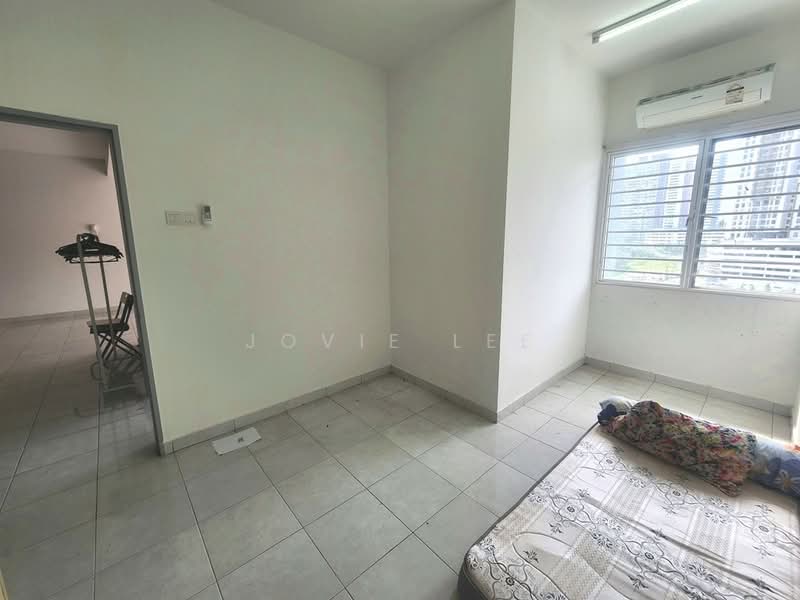 Pangsapuri untuk Dijual di Puncak Saujana - Jovie Lee - Bedroom - PropertyGuru.com.my