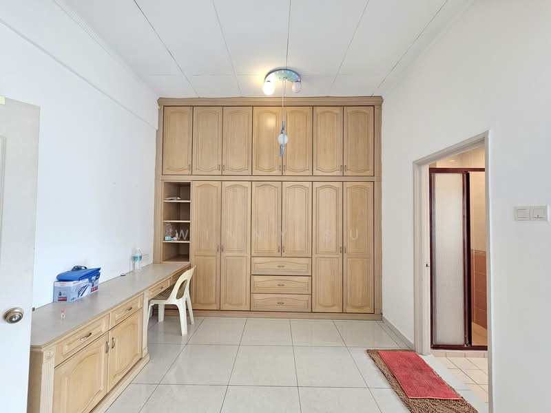 2-storey Terraced House for Sale in Bukit Jelutong (Shah Alam) - Winny Su - Bedroom - PropertyGuru.com.my