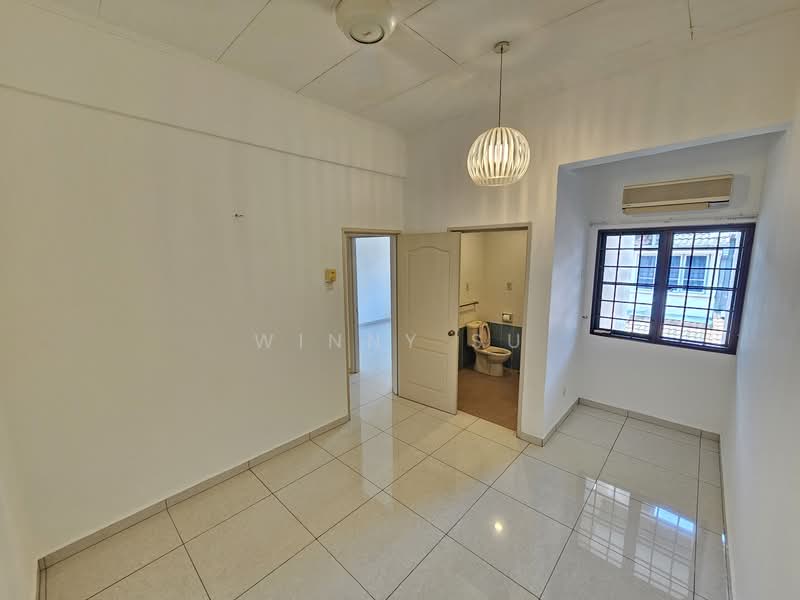 2-storey Terraced House for Sale in Bukit Jelutong (Shah Alam) - Winny Su - Interior - PropertyGuru.com.my
