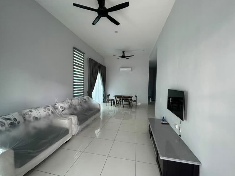 Semi-Detached House for Sale in Bandar Lahat Mines (Lahat) - Kar Long Lee - Living Room - PropertyGuru.com.my