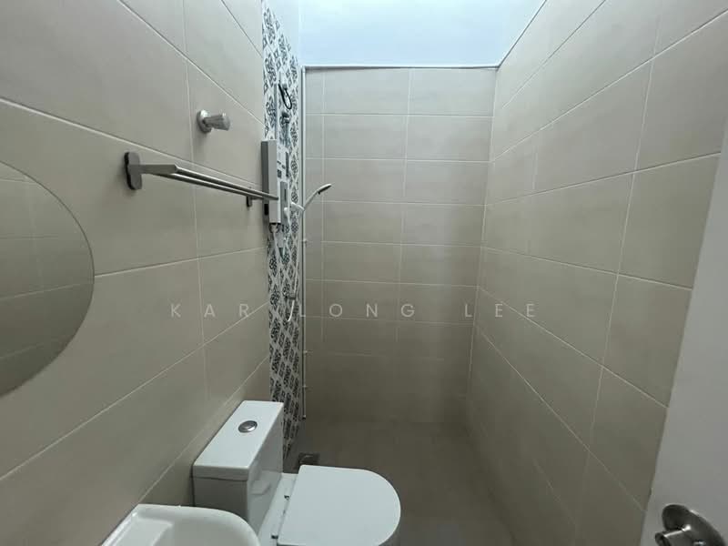Semi-Detached House for Sale in Bandar Lahat Mines (Lahat) - Kar Long Lee - Bathroom - PropertyGuru.com.my