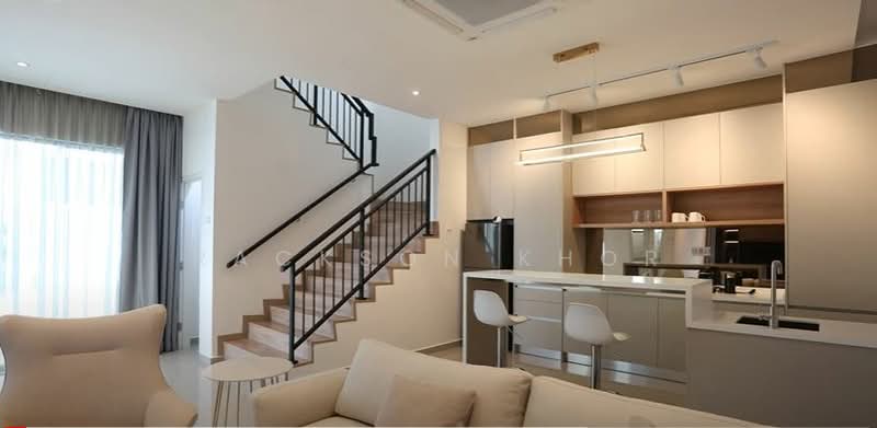 Rumah Teres 3 Tingkat untuk Dijual di Batu Feringghi (Penang) - Rackson Khor - Living Room - PropertyGuru.com.my