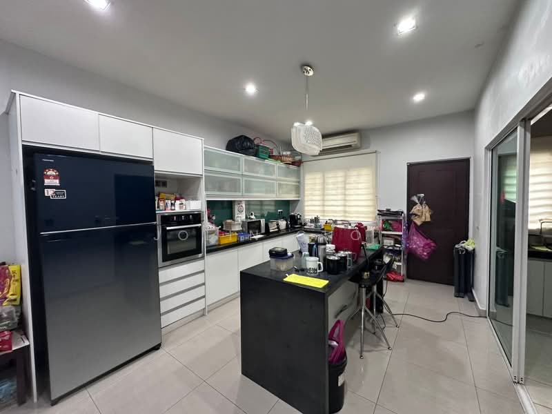 Terraced House for Sale in Bandar Kinrara Seksyen 1 (Bandar Kinrara) - Jolin Choi - Kitchen - PropertyGuru.com.my