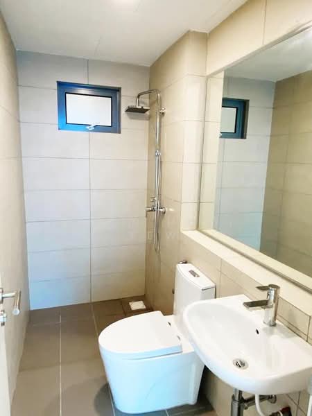Condominium for Sale at Lakefront Residence - Boon Hooi Yew - Bathroom - PropertyGuru.com.my