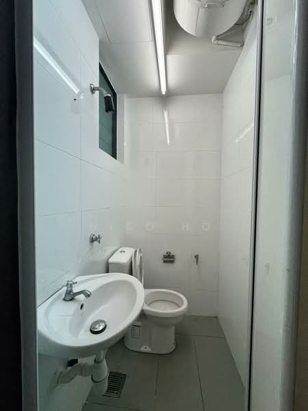 Ponderosa Lakeside Apartment untuk Untuk Disewa - RM 3,000 /bulan, Mac 2026 - Bathroom - PropertyGuru.com.my