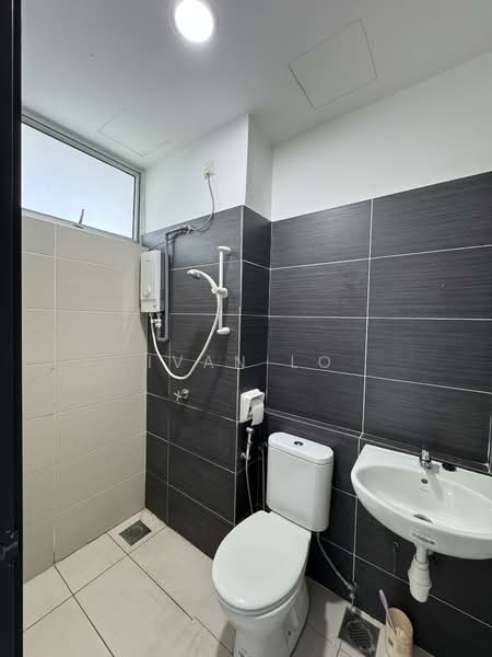 Midori Green (Pangsapuri Hijauan) untuk Untuk Disewa - RM 2,299 /bulan, Mac 2026 - Bathroom - PropertyGuru.com.my