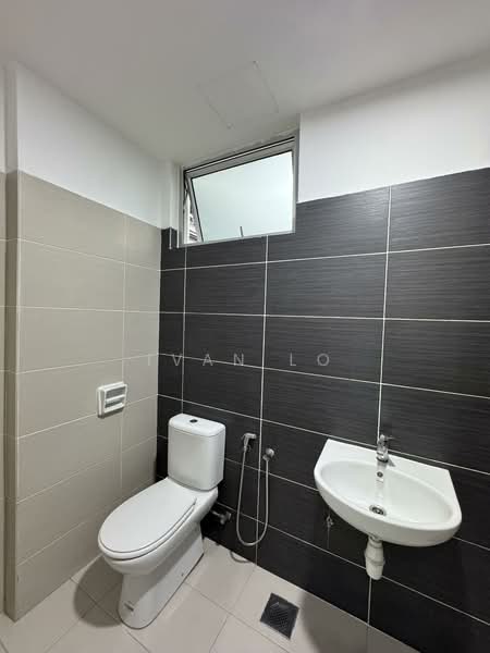 Midori Green (Pangsapuri Hijauan) untuk Untuk Disewa - RM 2,299 /bulan, Mac 2026 - Bathroom - PropertyGuru.com.my