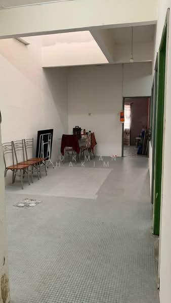 Taman Sri Serdang untuk Untuk Dijual - RM 420,000, Mac 2026 - Interior - PropertyGuru.com.my