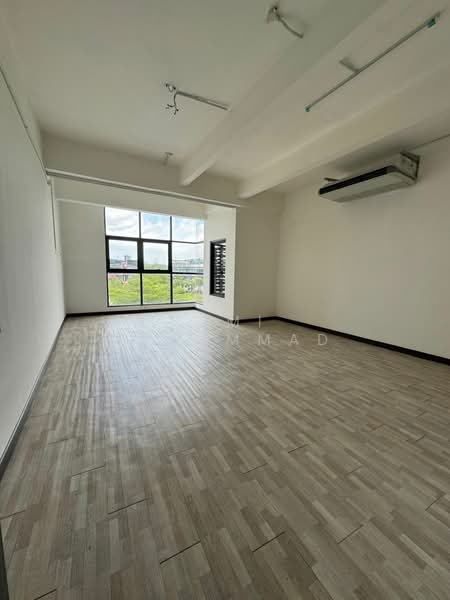Shop / Office for Sale in Senawang (Negeri Sembilan) - Ismi Muhammad - Interior - PropertyGuru.com.my