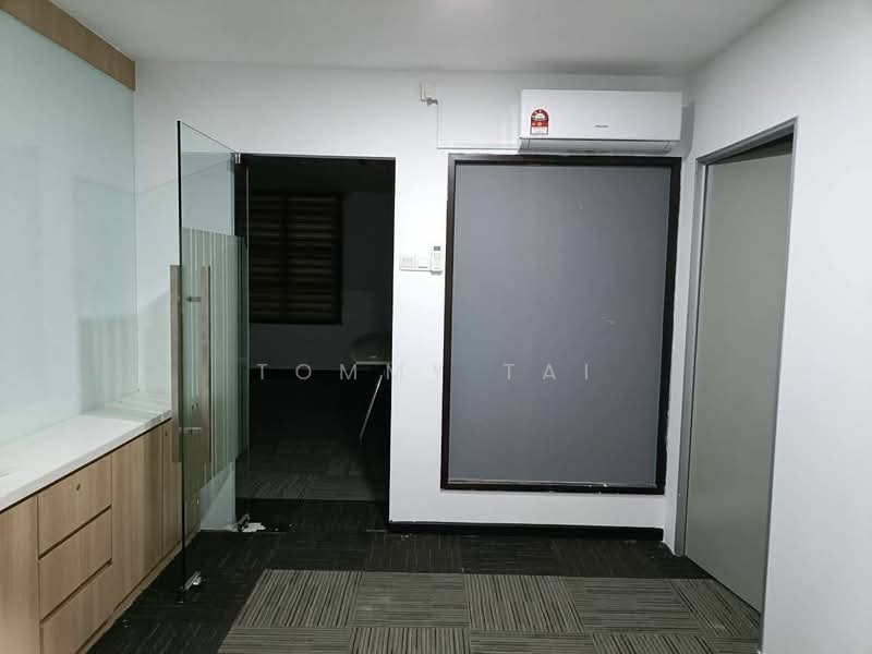 Shop / Office for Rent in Taman Desa Tebrau (Tebrau) - Tommy Tai - Interior - PropertyGuru.com.my