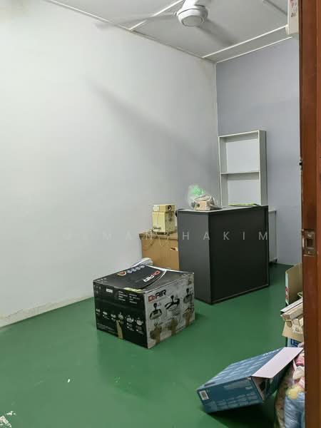 Taman Sri Serdang untuk Untuk Dijual - RM 370,000, Mac 2026 - PropertyGuru.com.my