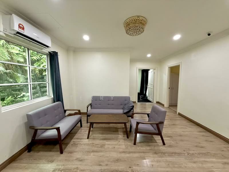 Semi-Detached House for Rent in Shah Alam (Selangor) - Terry Yee - Living Room - PropertyGuru.com.my