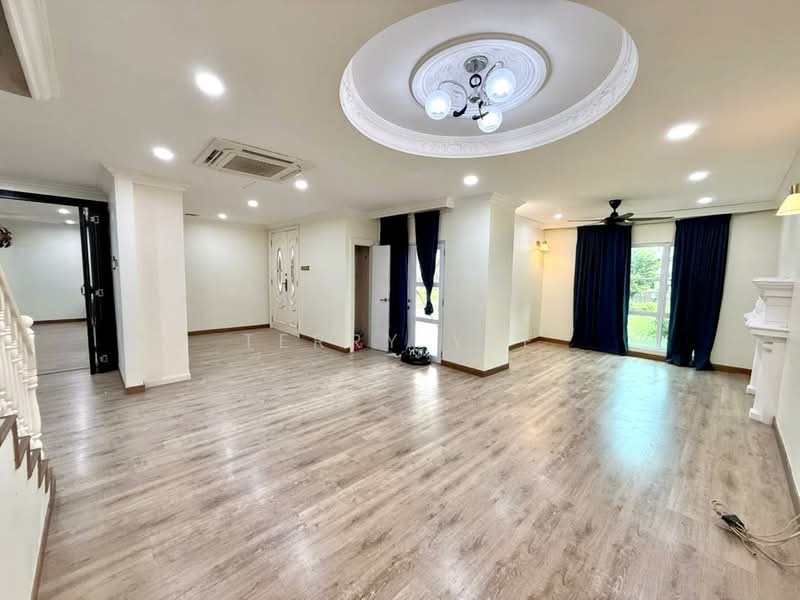 Semi-Detached House for Rent in Shah Alam (Selangor) - Terry Yee - Living Room - PropertyGuru.com.my