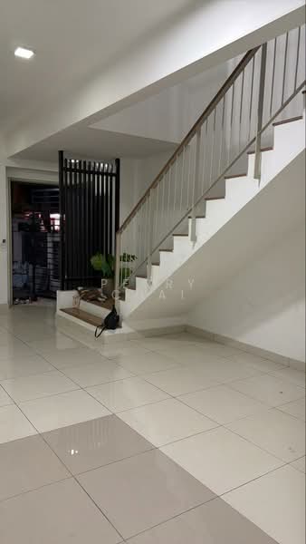 City of Elmina : Elmina Valley 2 untuk Untuk Disewa - RM 2,500 /bulan, Mac 2026 - Interior - PropertyGuru.com.my