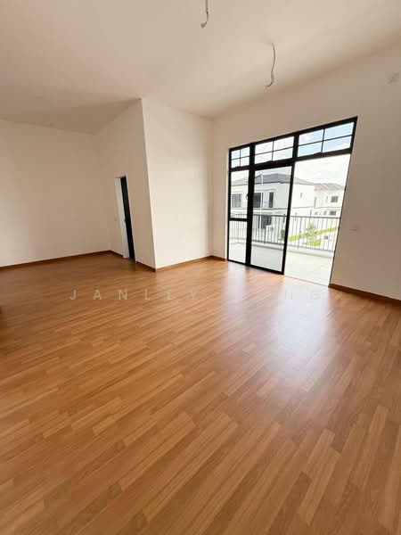 Cluster House for Sale in Eco Botanic (Iskandar Puteri (Nusajaya)) - Janlly Jong - Living Room - PropertyGuru.com.my