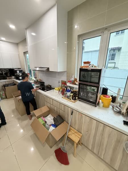 Semi-Detached House for Rent in Sri Petaling (Kuala Lumpur) - Winson Tay - Kitchen - PropertyGuru.com.my