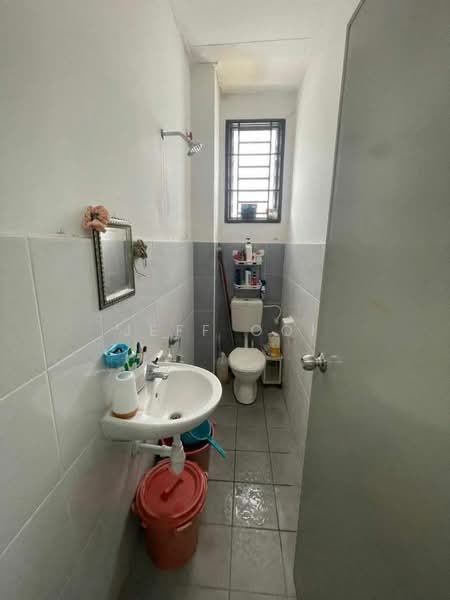 2-storey Terraced House for Sale in Skudai (Johor) - Jeff Ooi - Bathroom - PropertyGuru.com.my