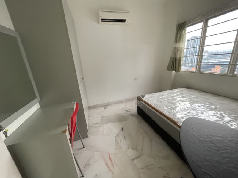 Untuk Disewa - Awana Puri