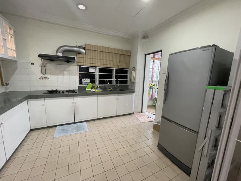 Untuk Disewa - Awana Puri