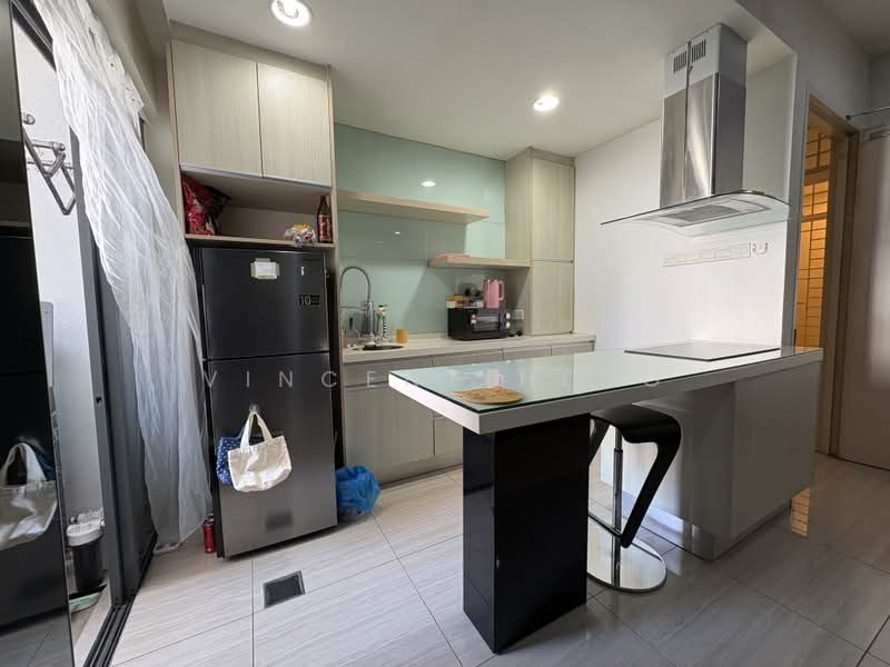 Service Residence for Sale at Eve Suite / NZX Square - Vincent Heng - Kitchen - PropertyGuru.com.my