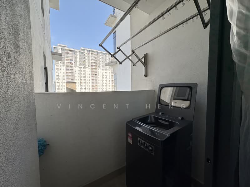 Service Residence for Sale at Eve Suite / NZX Square - Vincent Heng - Balcony - PropertyGuru.com.my