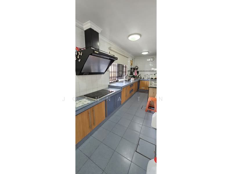 Semi-Detached House for Sale in Kota Kemuning (Shah Alam) - Joanna Tan - Kitchen - PropertyGuru.com.my