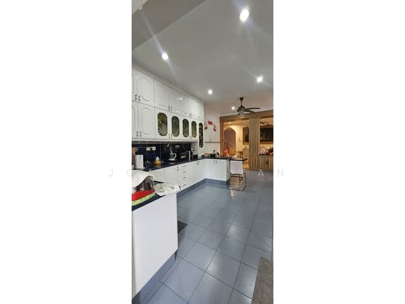 Semi-Detached House for Sale in Kota Kemuning (Shah Alam) - Joanna Tan - Kitchen - PropertyGuru.com.my