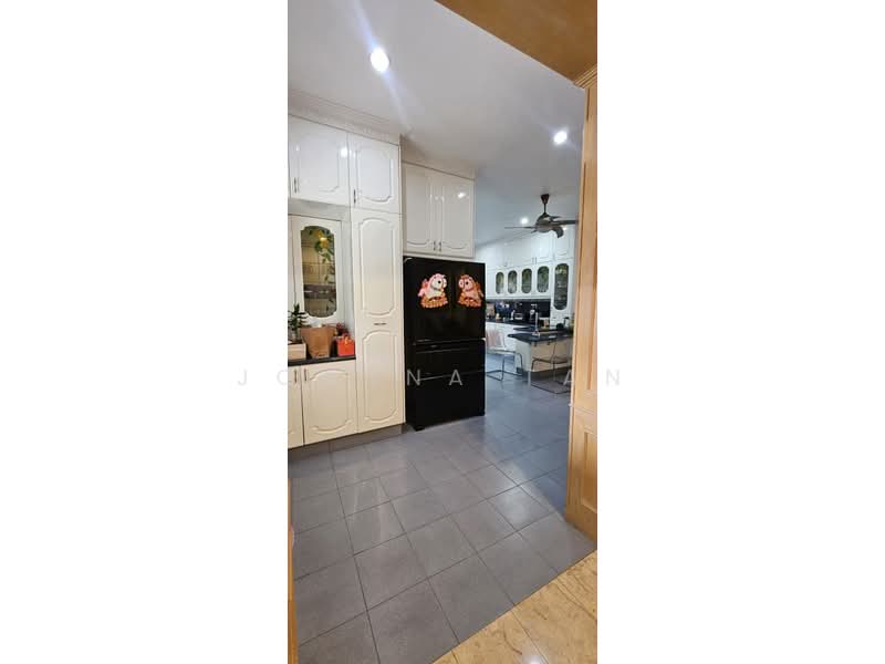 Semi-Detached House for Sale in Kota Kemuning (Shah Alam) - Joanna Tan - Kitchen - PropertyGuru.com.my