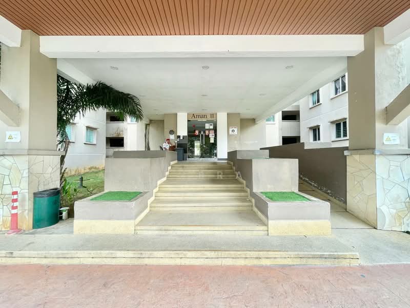Aman Heights Condominium untuk Untuk Dijual - RM 360,000, Mac 2026 - Entrance - PropertyGuru.com.my