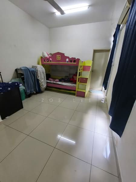 Semi-Detached House for Sale in Bandar Cemerlang (Ulu Tiram) - Zoe Lee - Bedroom - PropertyGuru.com.my