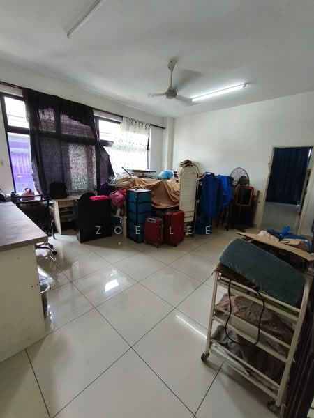 Semi-Detached House for Sale in Bandar Cemerlang (Ulu Tiram) - Zoe Lee - Living Room - PropertyGuru.com.my