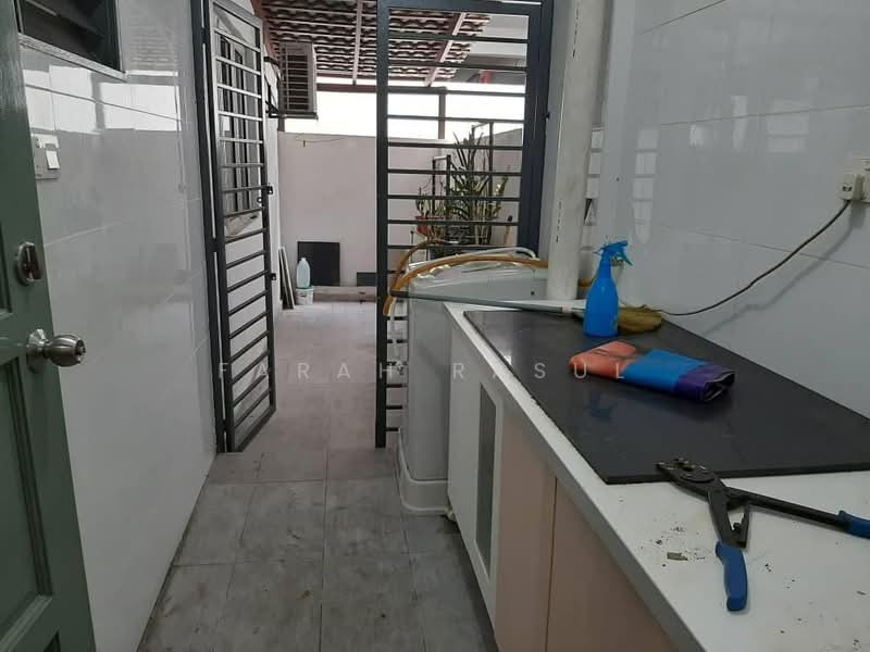 Condominium for Sale at Tiara Kelana - Farah Rasul - Kitchen - PropertyGuru.com.my