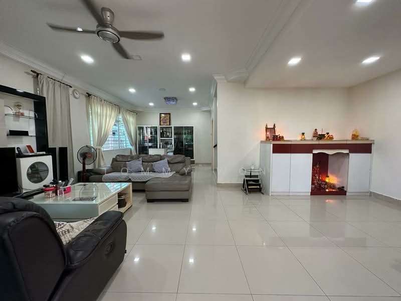2.5-storey Terraced House for Sale in Bandar Mahkota Cheras (Cheras) - Tommy Wong - Living Room - PropertyGuru.com.my