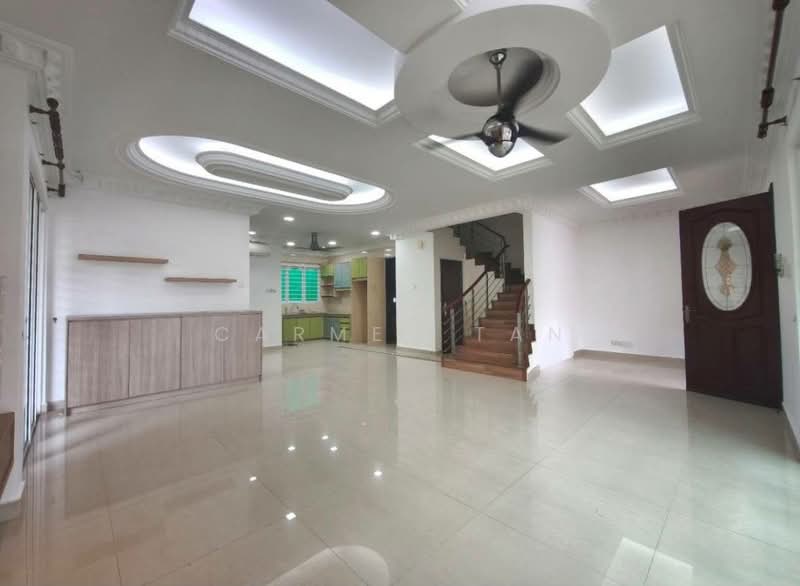 Semi-Detached House for Sale in Taman Naga Emas (Salak South) - Carmen Tan - Living Room - PropertyGuru.com.my