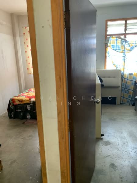 Flat for Sale at Taman Machang Bubok - Chuah Cheng Ling - Bedroom - PropertyGuru.com.my