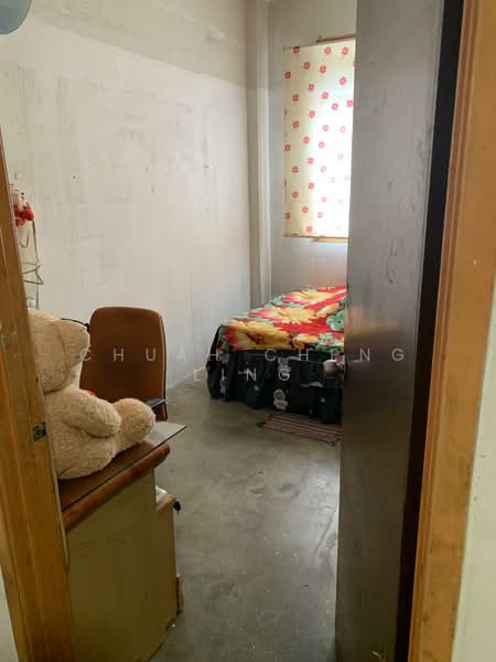 Flat for Sale at Taman Machang Bubok - Chuah Cheng Ling - Bedroom - PropertyGuru.com.my