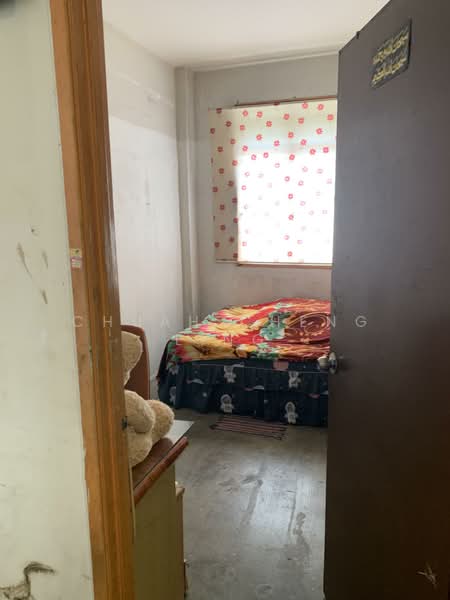 Flat for Sale at Taman Machang Bubok - Chuah Cheng Ling - Bedroom - PropertyGuru.com.my
