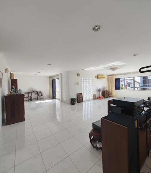 Taman Desa Bungalow for Sale untuk Untuk Dijual - RM 5,300,000, Mac 2026 - Living Room - PropertyGuru.com.my