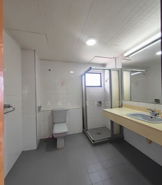 Taman Desa Bungalow for Sale untuk Untuk Dijual - RM 5,300,000, Mac 2026 - Bathroom - PropertyGuru.com.my