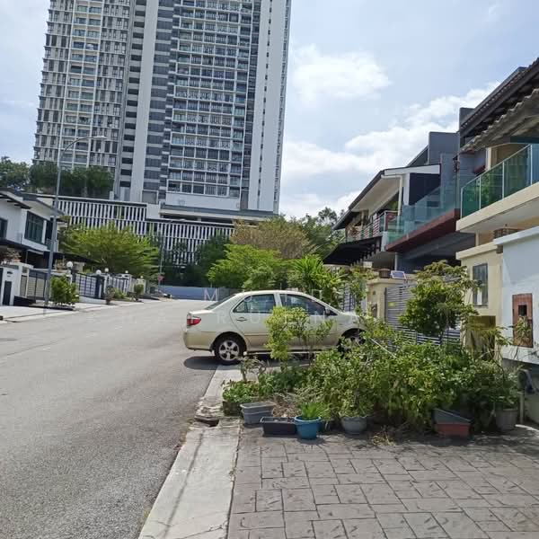 2-storey Terraced House for Sale in Bandar Damai Perdana (Cheras) - Muhd Khairulnawawi Kamaruddin - Exterior - PropertyGuru.com.my