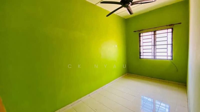 Ipoh lahat baru renovated 2 storey house for sale untuk Untuk Dijual - RM 240,000, Mac 2026 - PropertyGuru.com.my