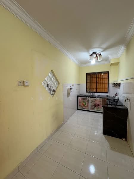 Condominium for Sale at Serina Bay - Kaze Kang - Kitchen - PropertyGuru.com.my