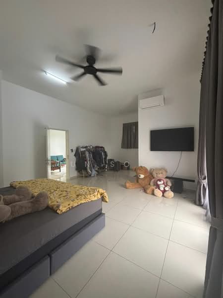 2-storey Terraced House for Sale in Johor Bahru (Johor) - Jun Song - Bedroom - PropertyGuru.com.my