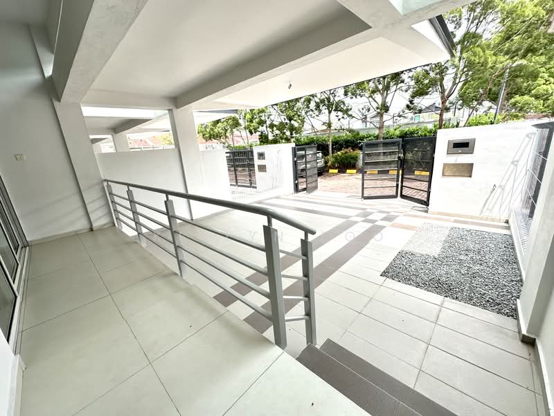 3-storey Terraced House for Sale in Klebang Besar (Klebang) - Kellyn Foo - Exterior - PropertyGuru.com.my