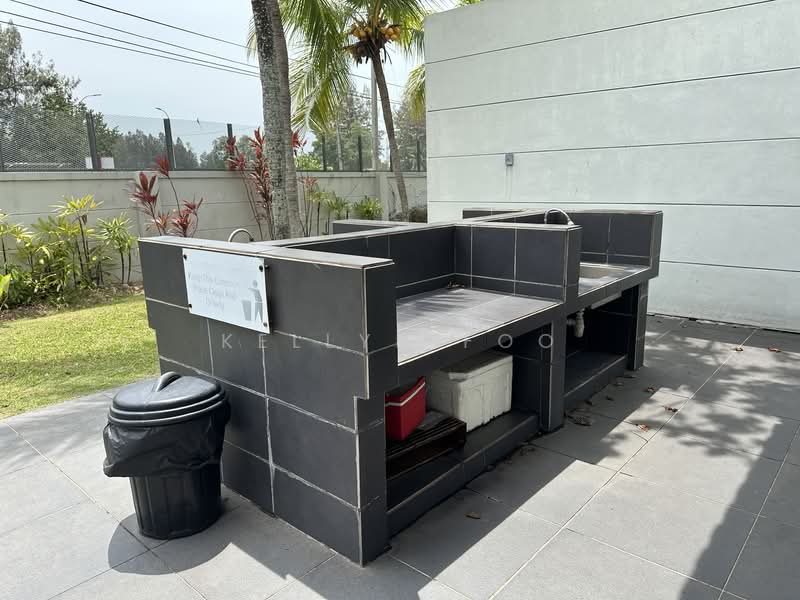 3-storey Terraced House for Sale in Klebang Besar (Klebang) - Kellyn Foo - Exterior - PropertyGuru.com.my