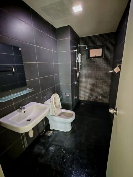 Parkhill Residence untuk Untuk Disewa - RM 2,500 /bulan, Mac 2026 - Bathroom - PropertyGuru.com.my